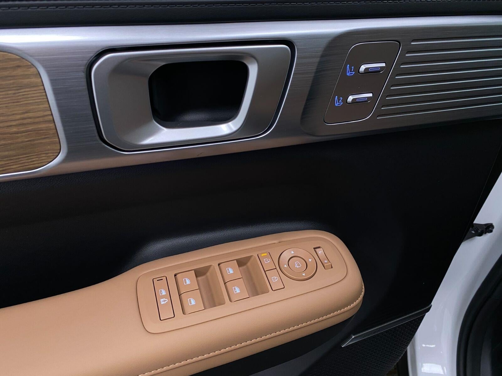 2027 Hyundai SANTA FE Limited AWD