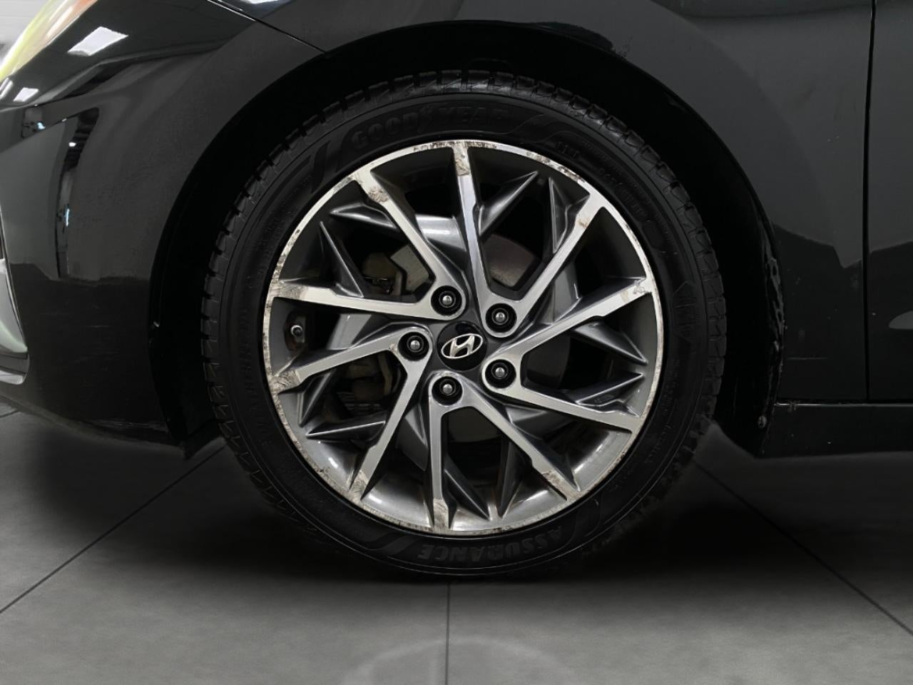 2019 Hyundai ELANTRA Limited Auto