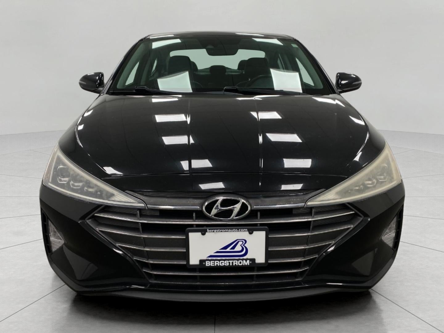2019 Hyundai ELANTRA Limited Auto