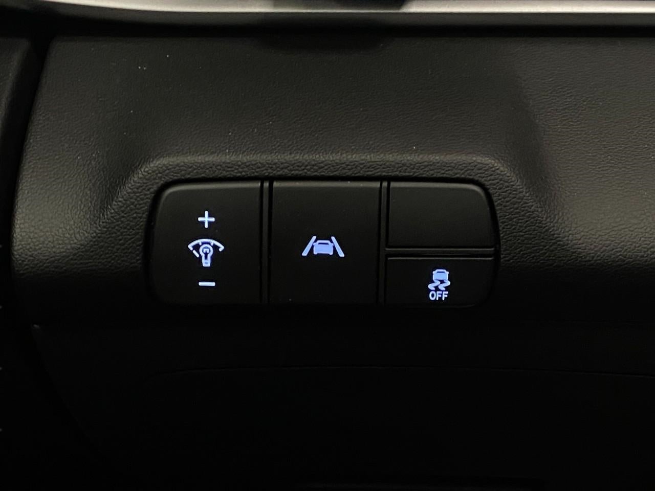2023 Hyundai ELANTRA Limited IVT