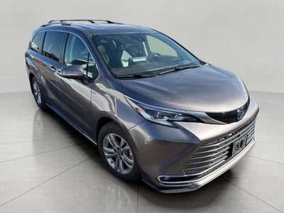 2022 Toyota Sienna Platinum AWD 7-Passenger