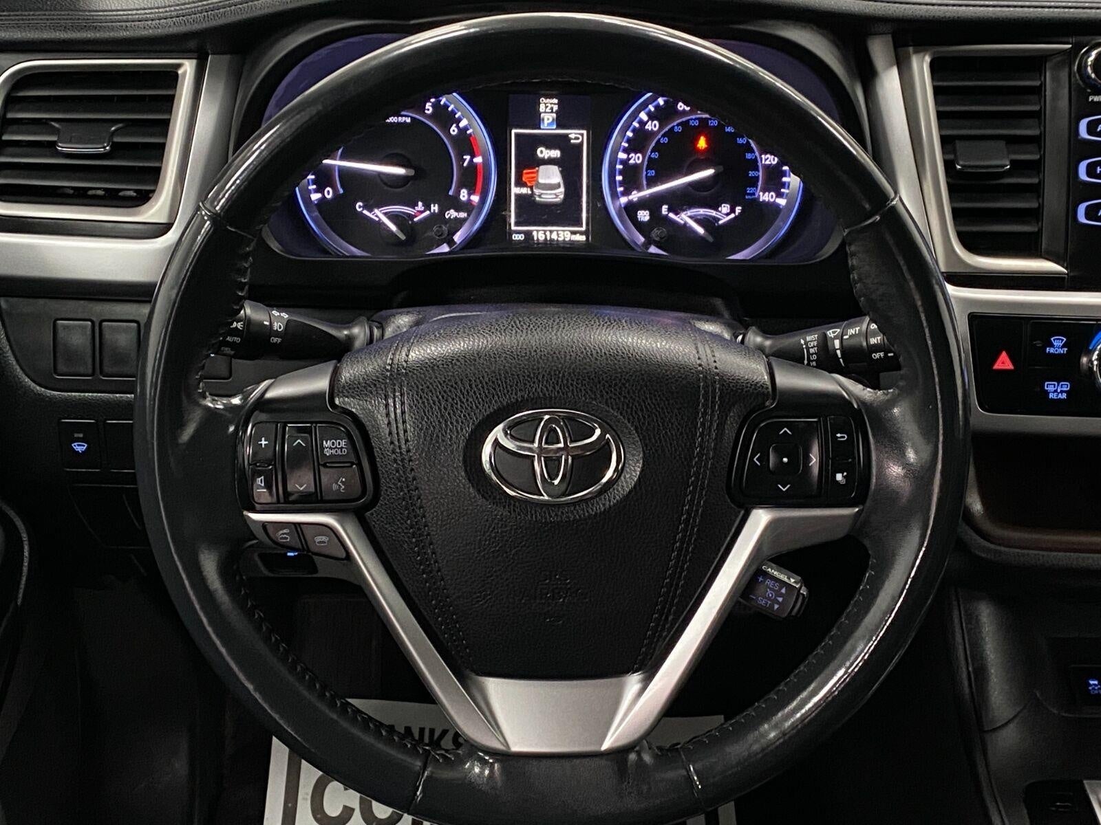 2016 Toyota Highlander AWD 4dr V6 XLE