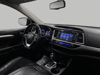 2016 Toyota Highlander AWD 4dr V6 XLE