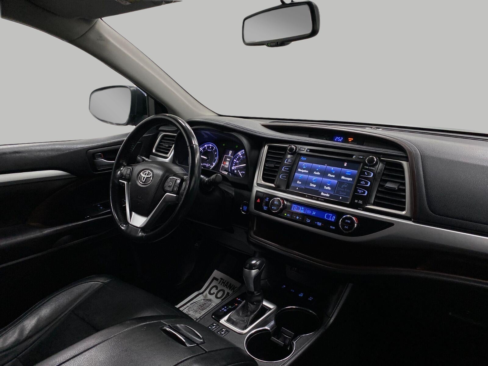 2016 Toyota Highlander AWD 4dr V6 XLE