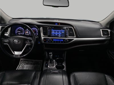 2016 Toyota Highlander AWD 4dr V6 XLE