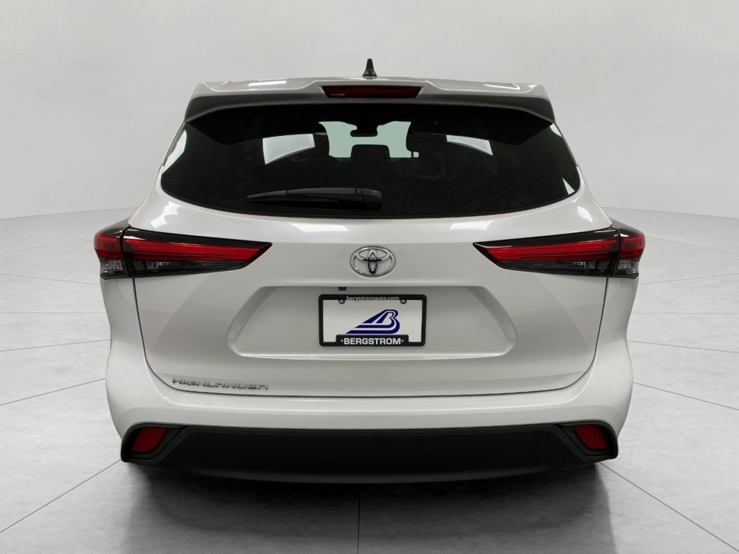 2023 Toyota Highlander L FWD