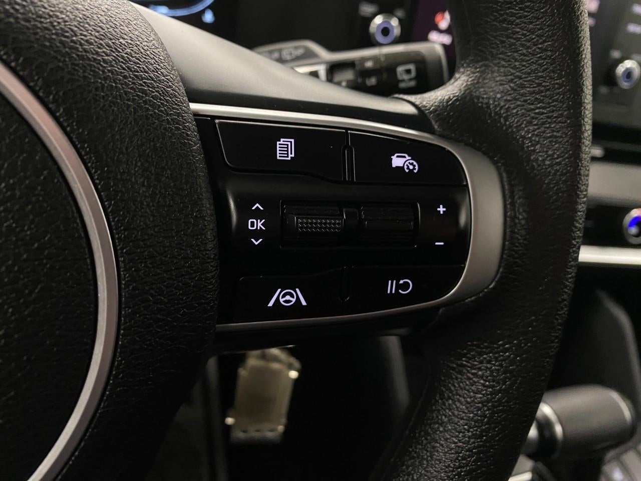 2025 Kia Sportage LX AWD