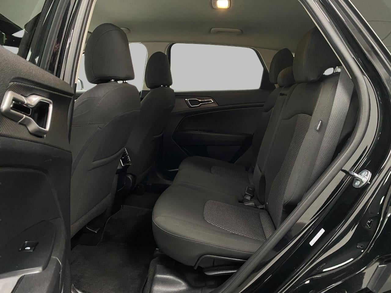 2025 Kia Sportage LX AWD