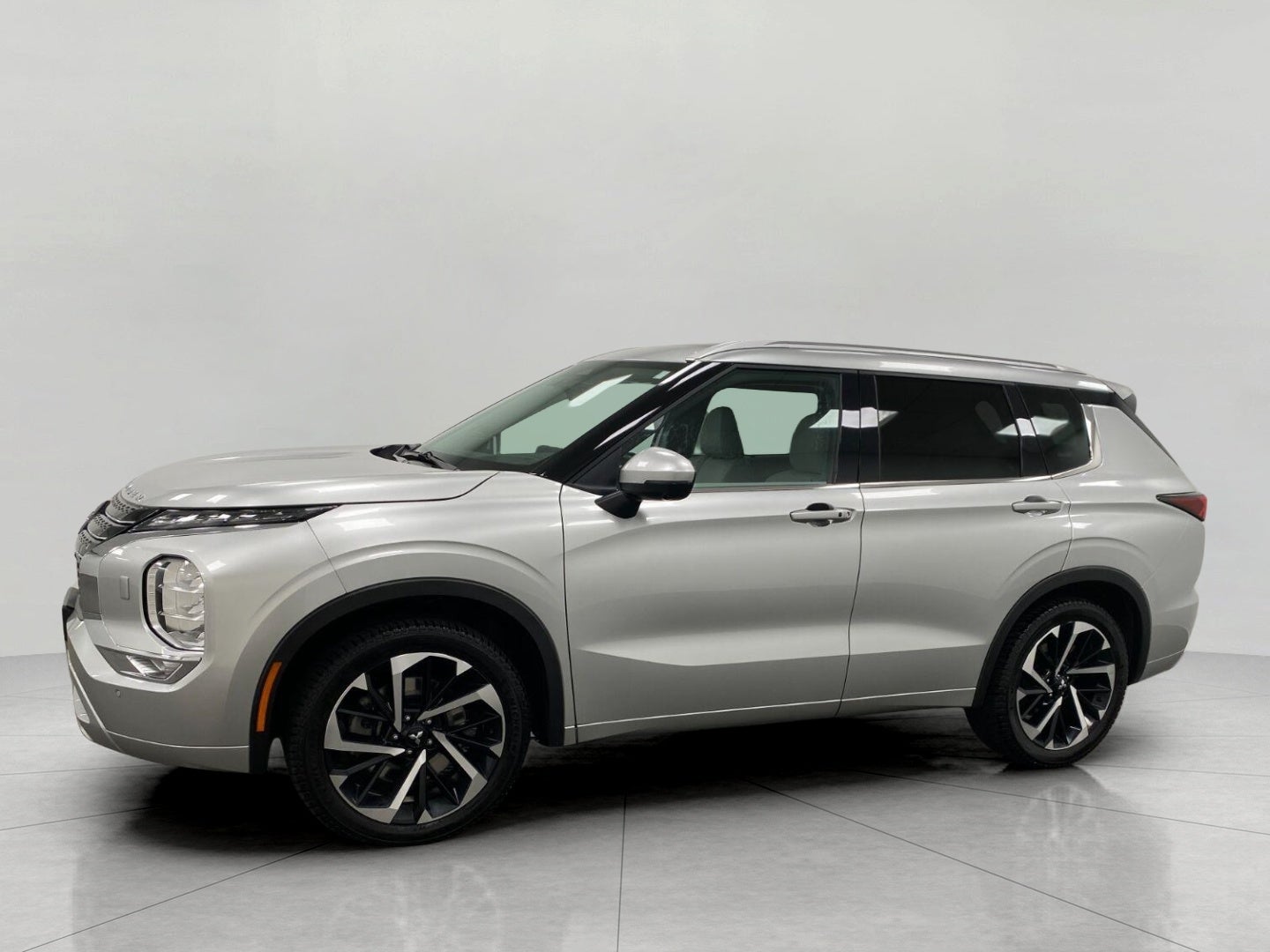 2024 Mitsubishi Outlander SEL Platinum Edition S-AWC