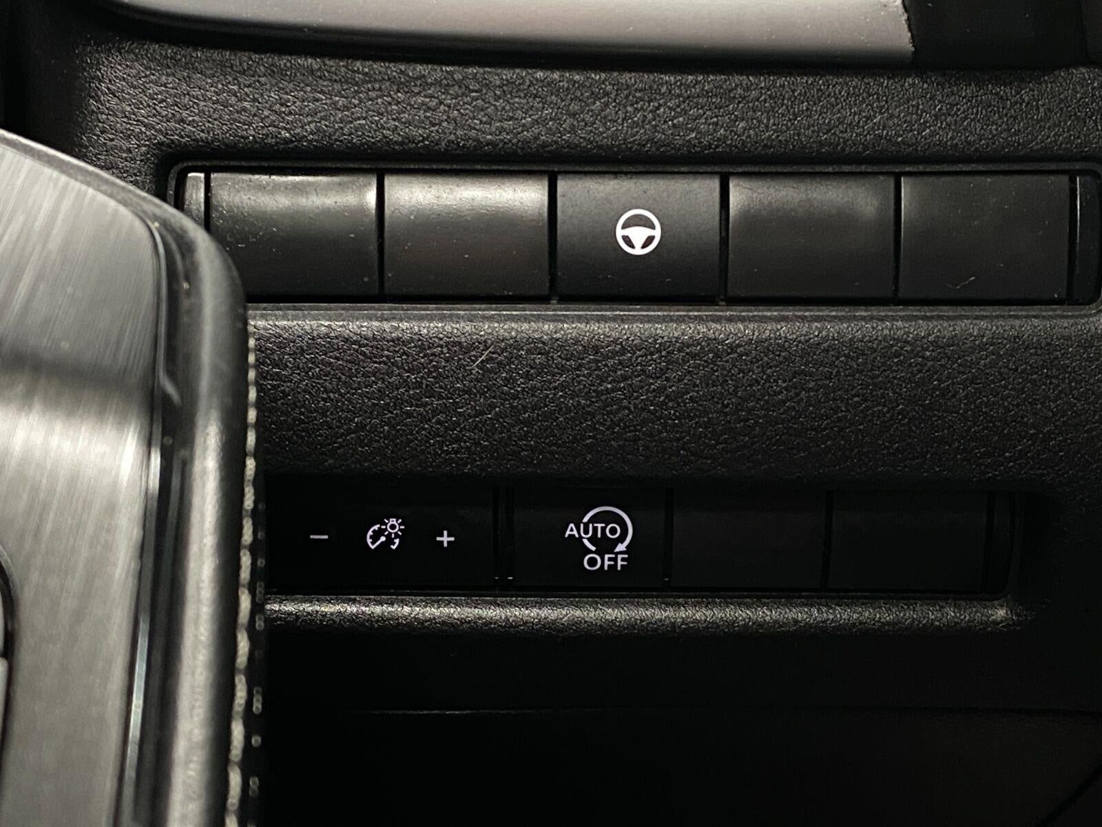 2023 Nissan Rogue AWD SV