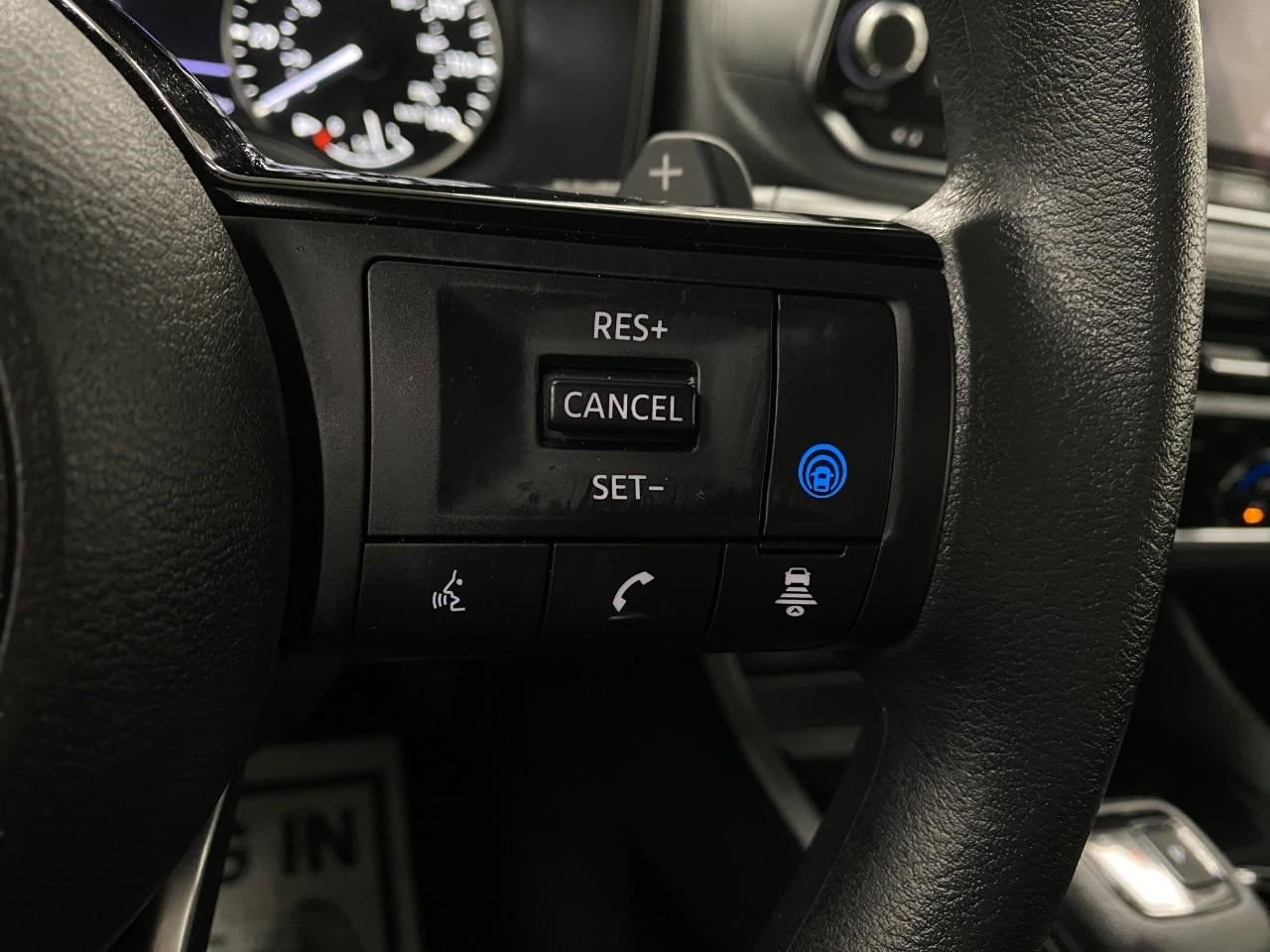 2023 Nissan Rogue AWD SV