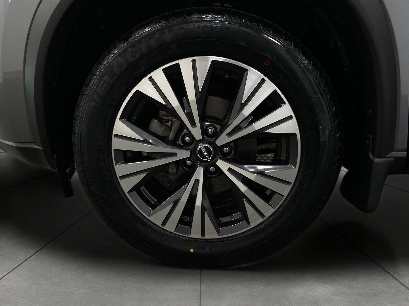 2023 Nissan Rogue AWD SV