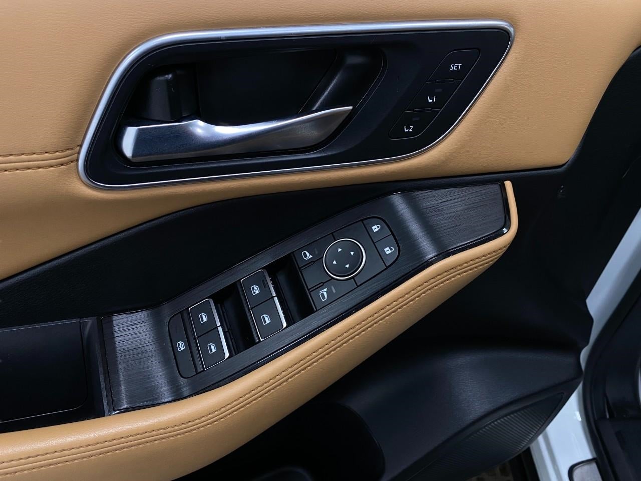 2023 Nissan Rogue AWD Platinum