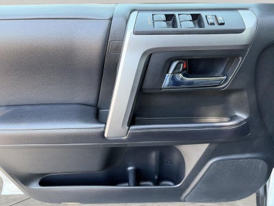 2018 Toyota 4Runner SR5 4WD