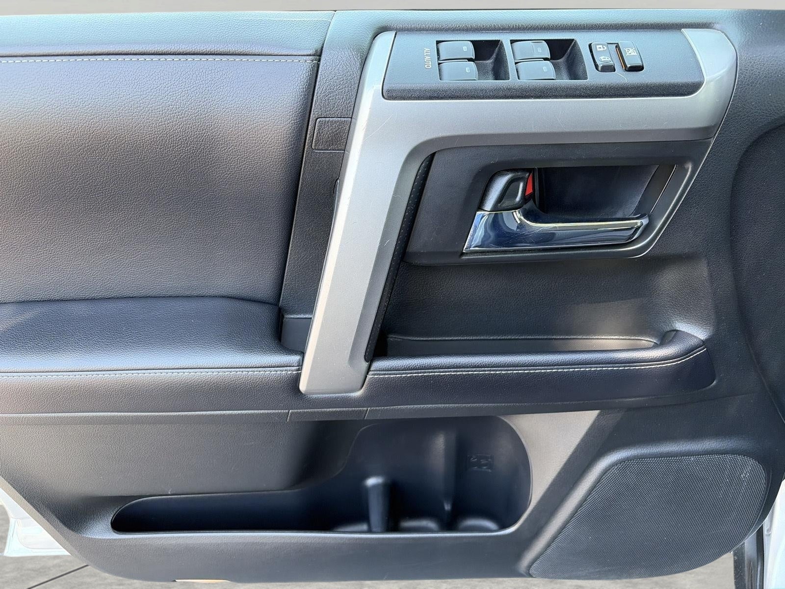 2018 Toyota 4Runner SR5 4WD
