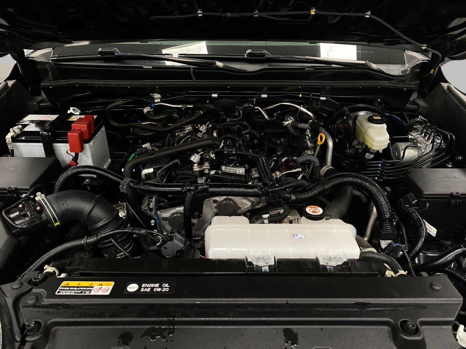 2025 Toyota 4Runner SR5 4WD