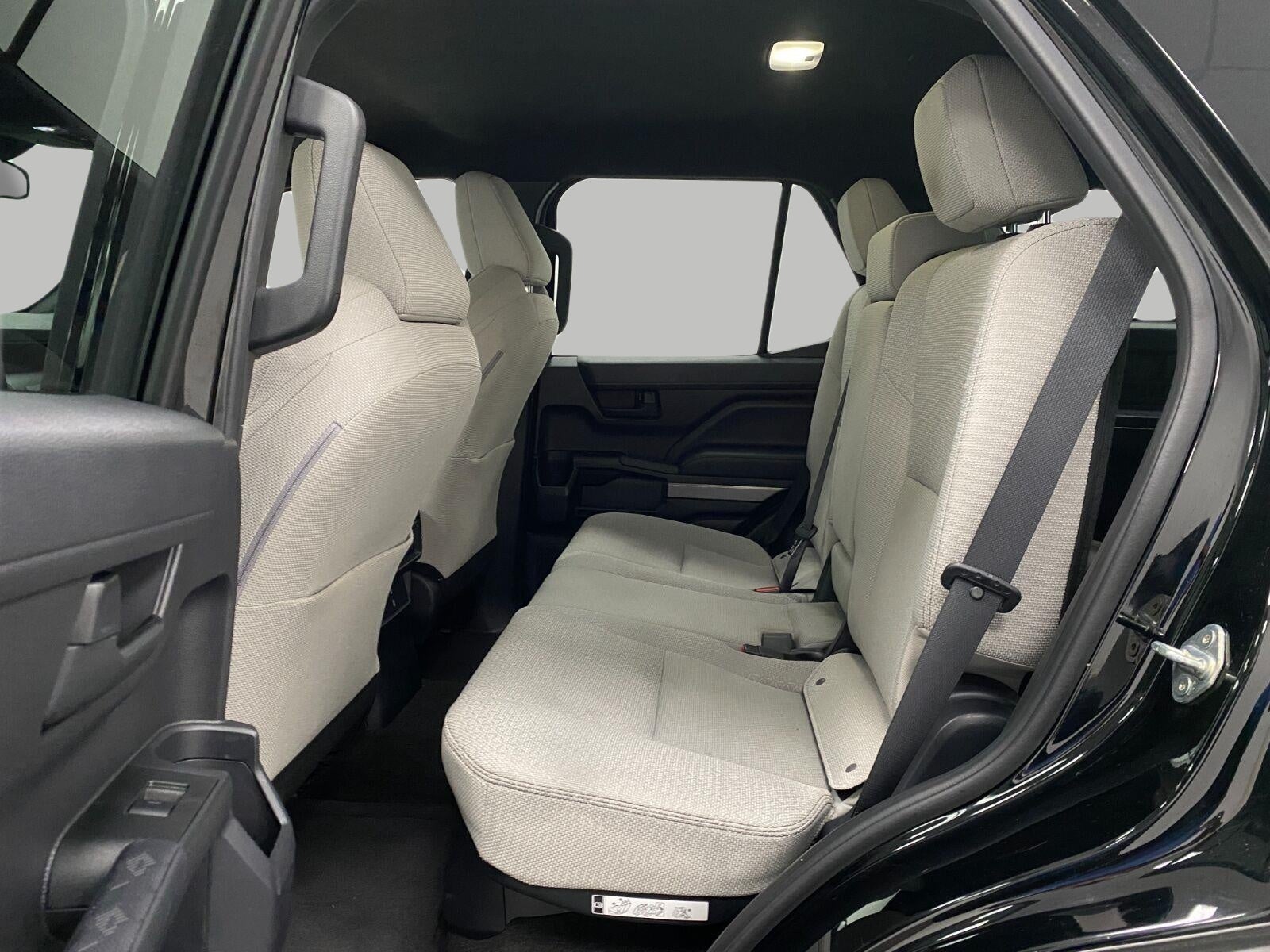 2025 Toyota 4Runner SR5 4WD