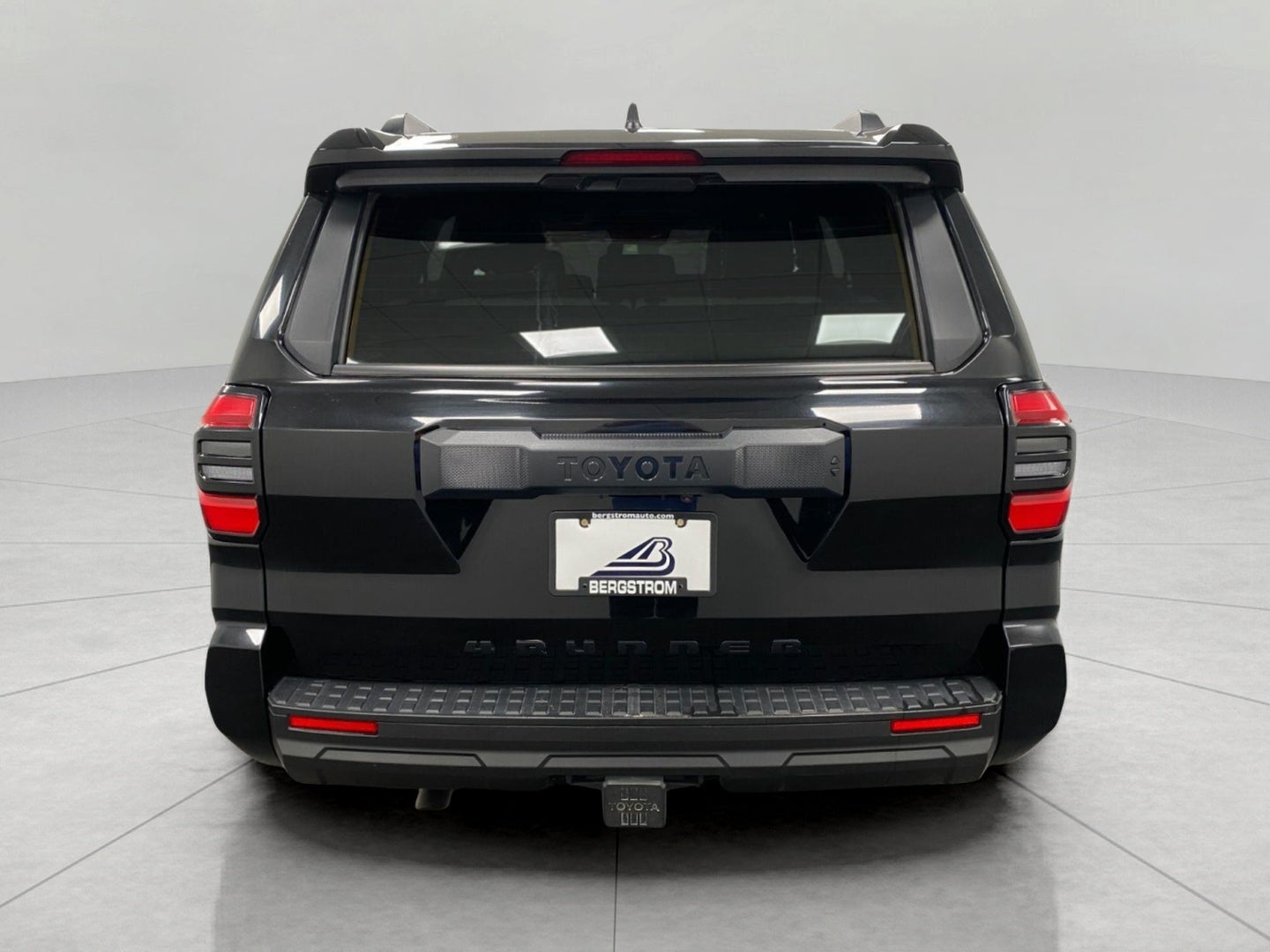 2025 Toyota 4Runner SR5 4WD