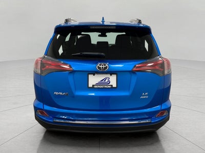 2018 Toyota RAV4 LE AWD