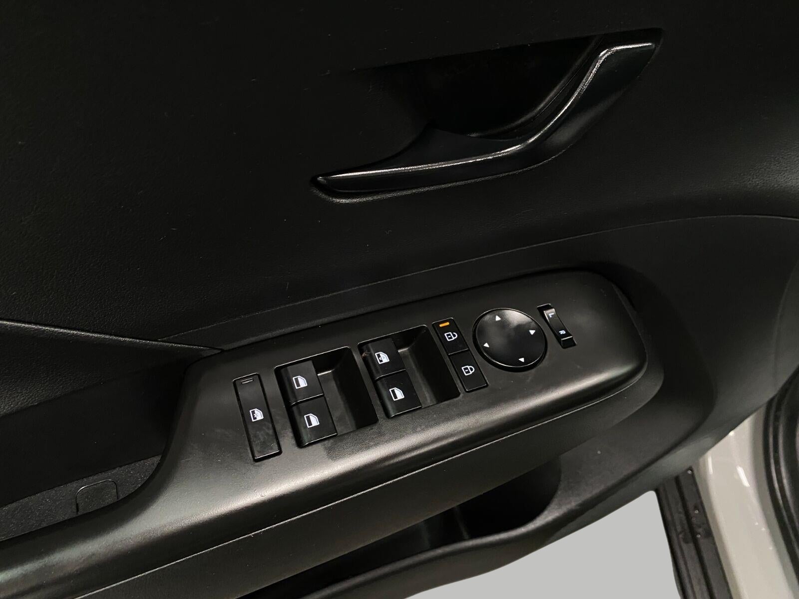 2024 Hyundai KONA SEL AWD
