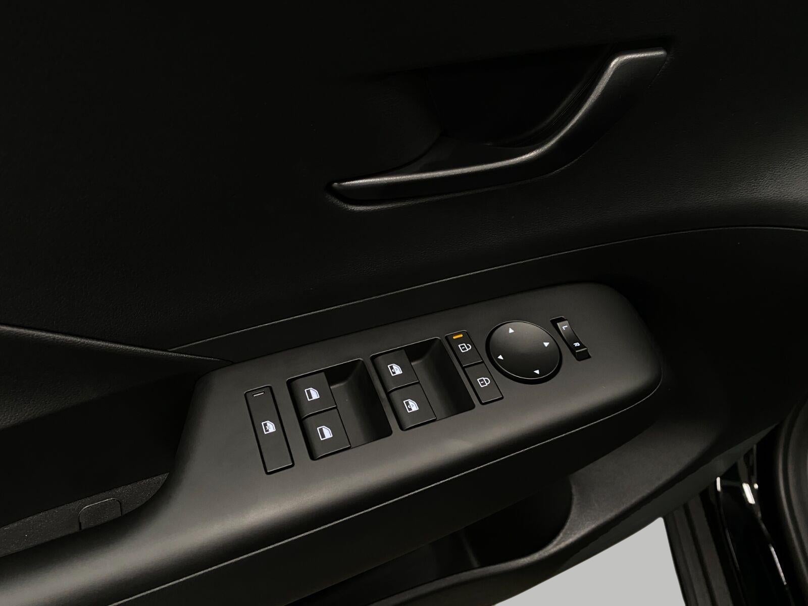 2027 Hyundai KONA SEL Sport AWD