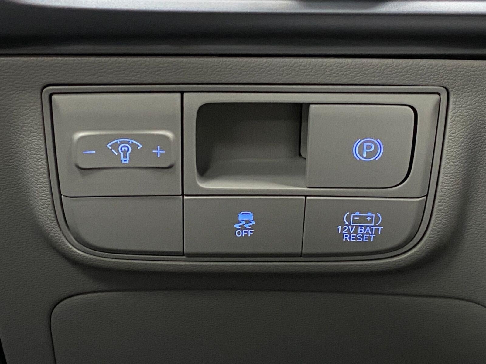 2026 Hyundai TUCSON HYBRID Blue