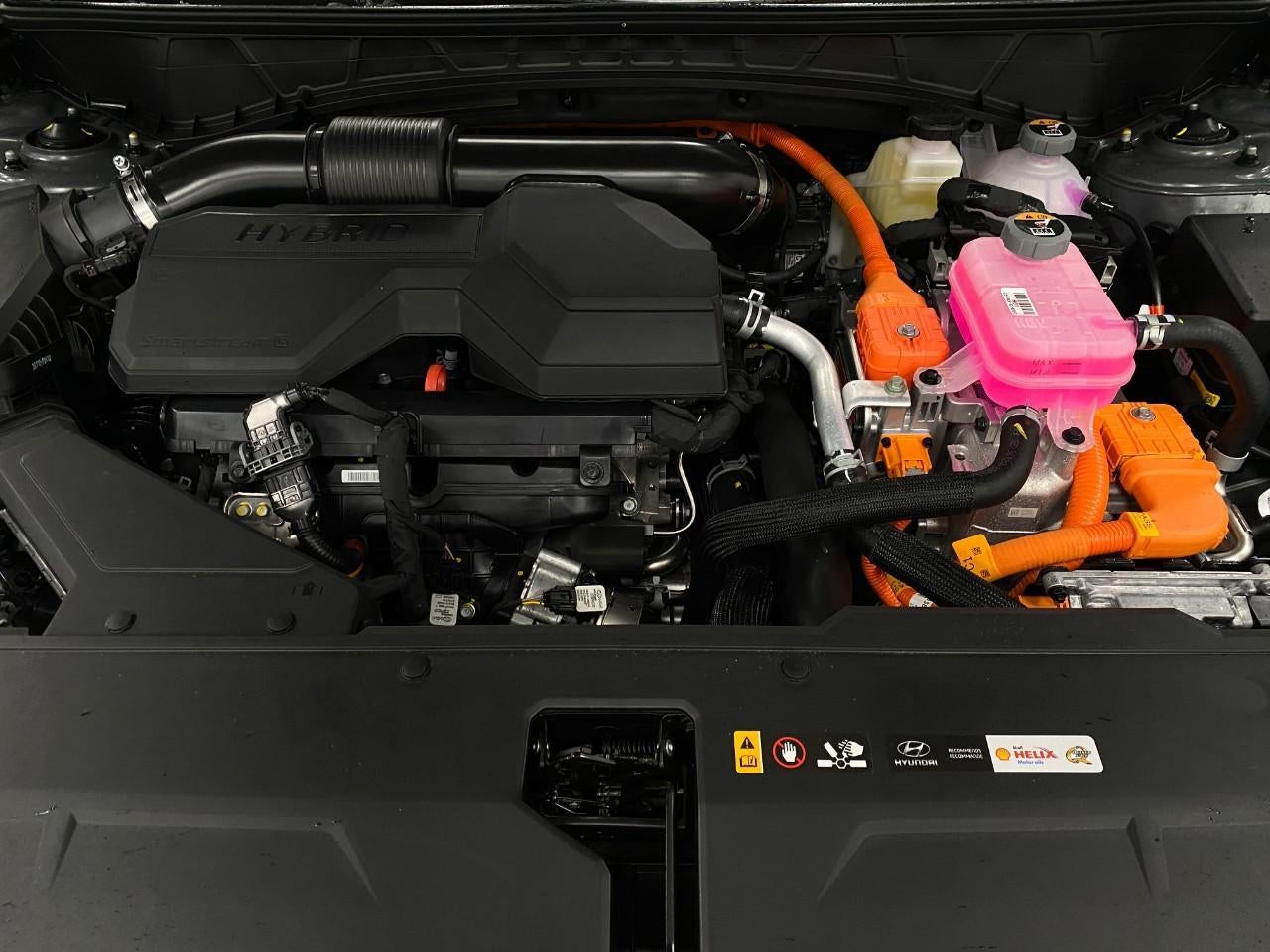 2026 Hyundai TUCSON HYBRID SEL AWD