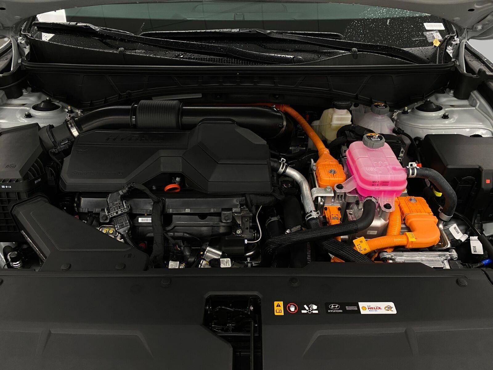 2026 Hyundai TUCSON HYBRID SEL AWD