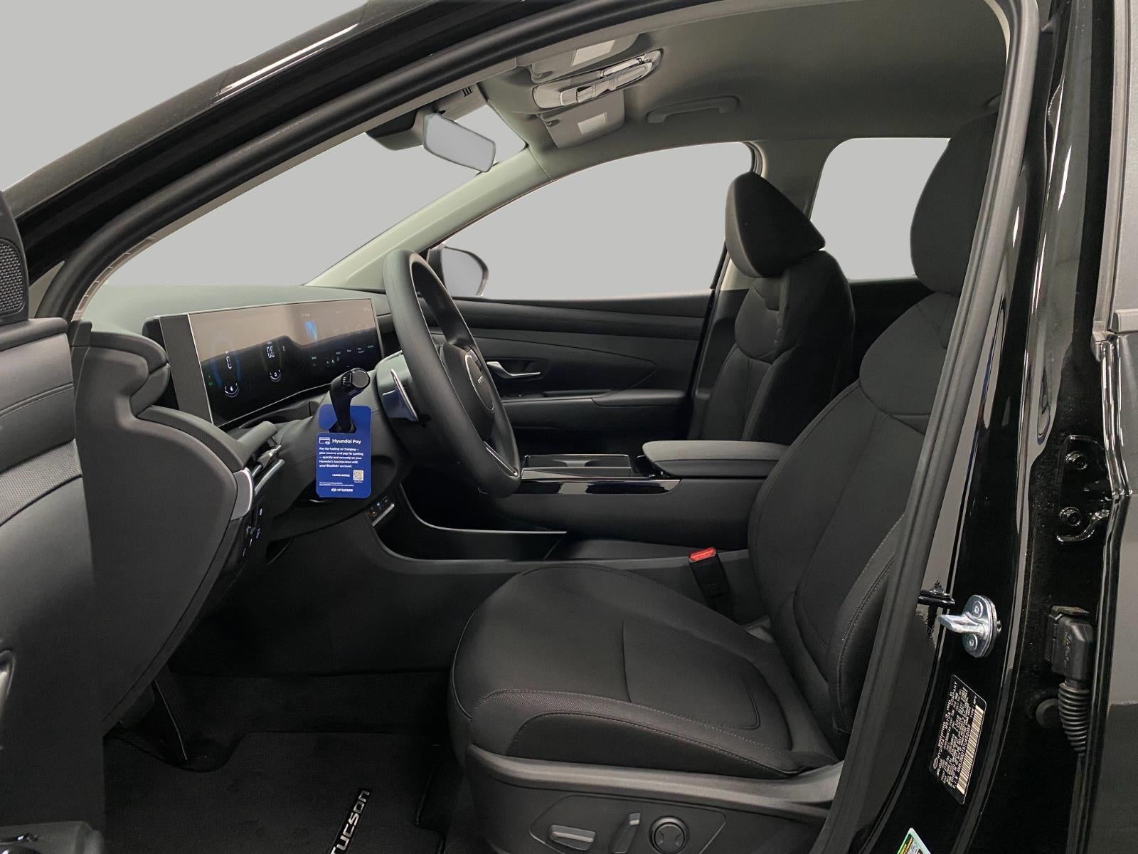 2026 Hyundai TUCSON HYBRID SEL AWD