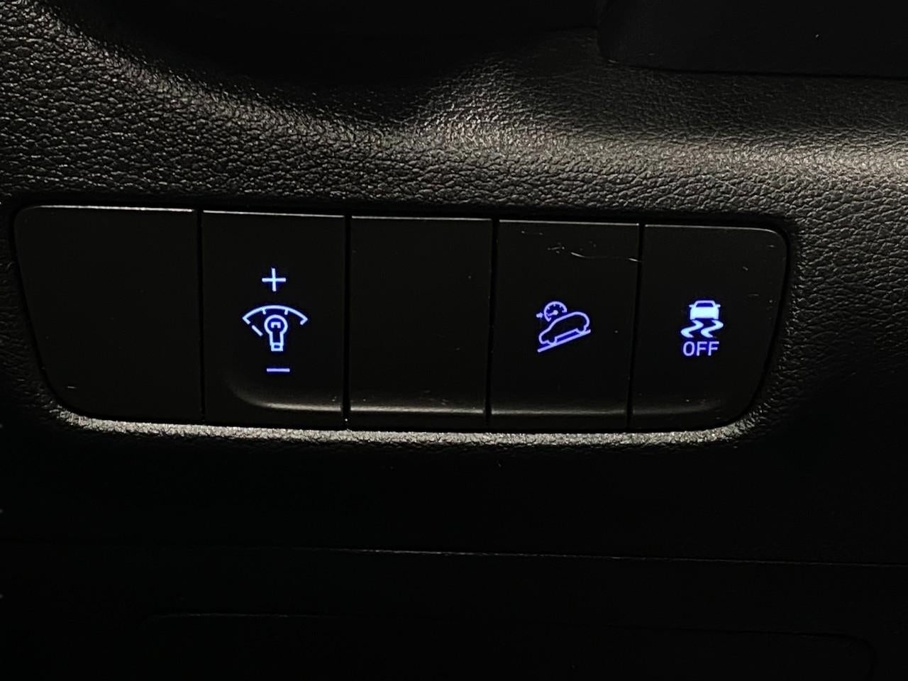 2023 Hyundai KONA Limited DCT AWD