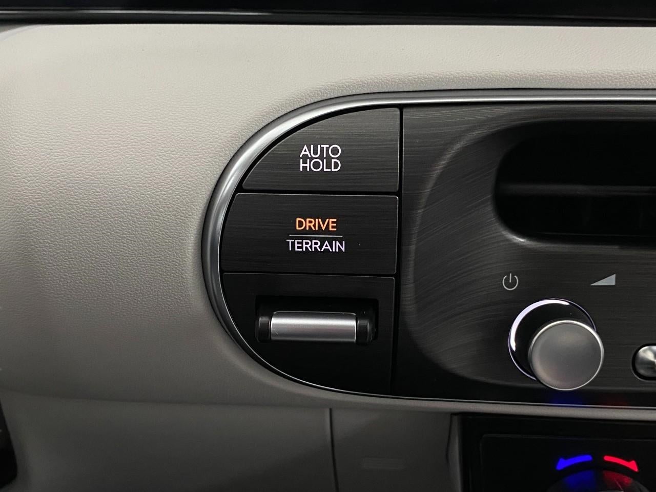 2026 Hyundai PALISADE HYBRID SEL 8P