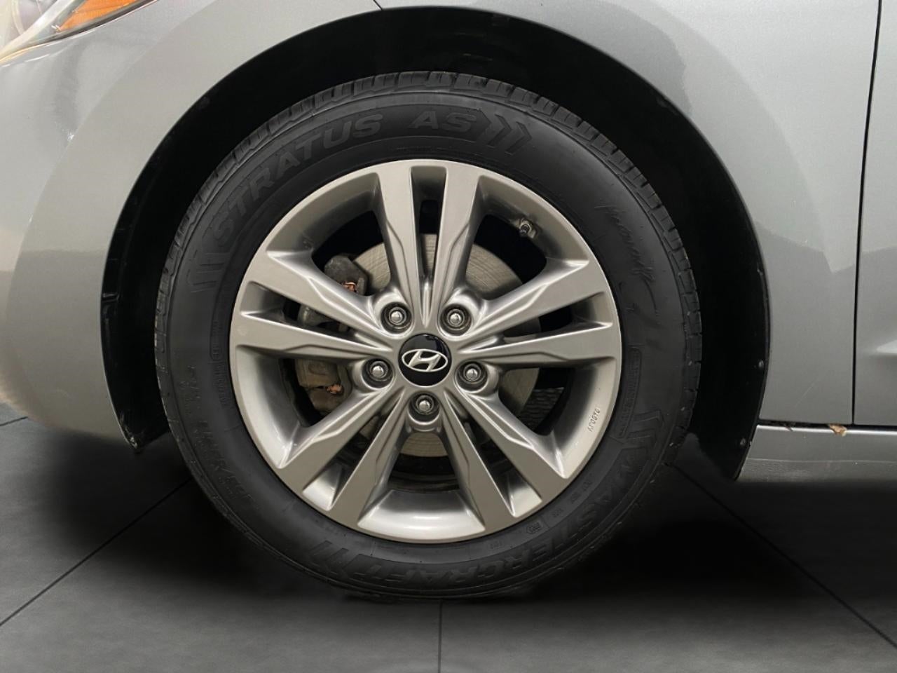 2017 Hyundai ELANTRA Value Edition 2.0L Auto