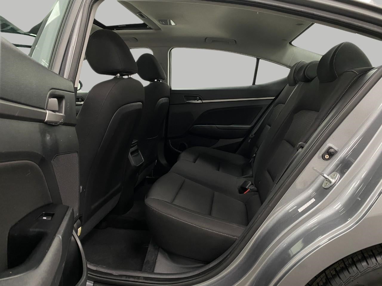 2017 Hyundai ELANTRA Value Edition 2.0L Auto