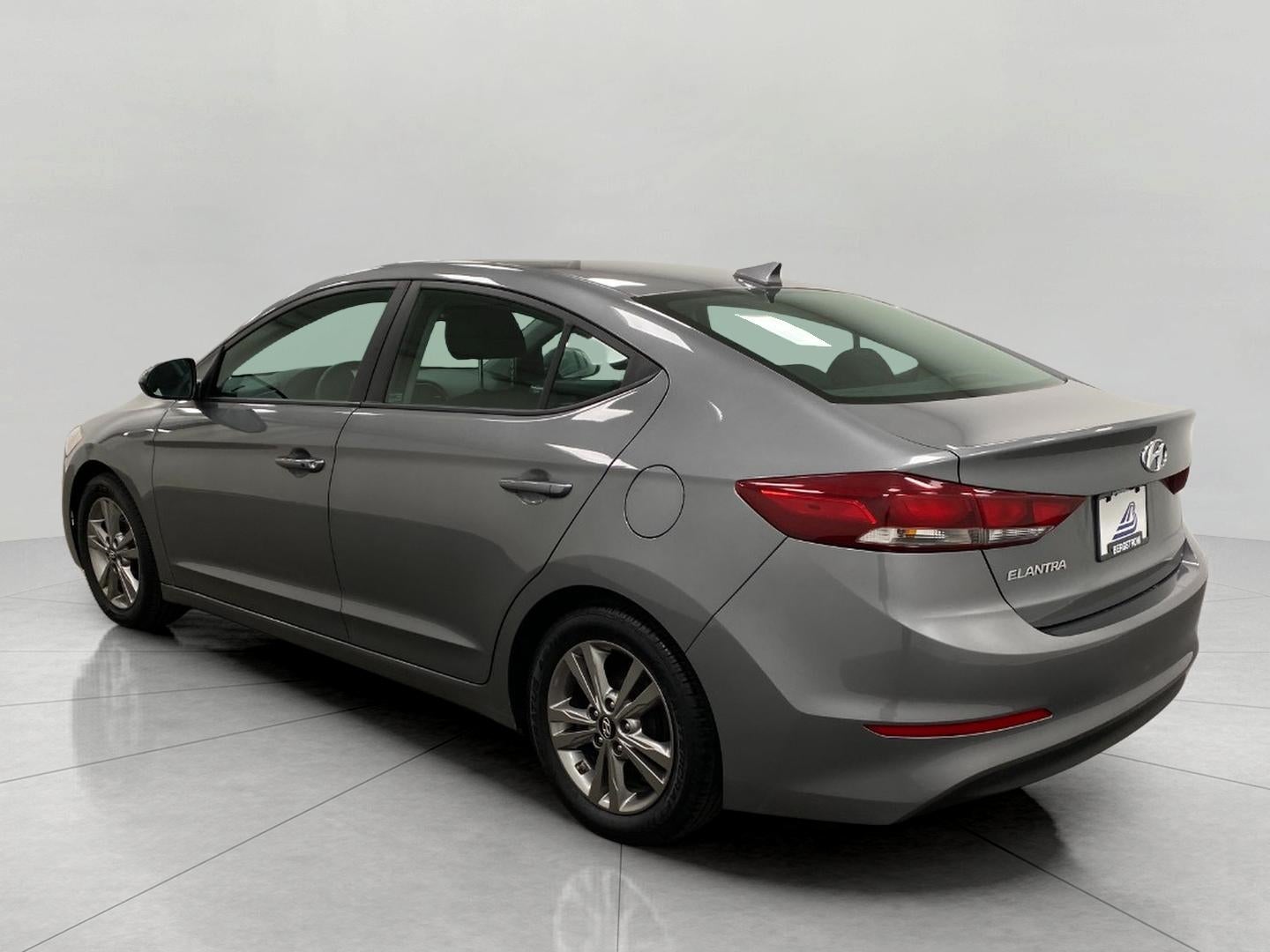2017 Hyundai ELANTRA Value Edition 2.0L Auto
