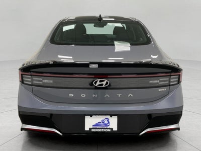 2026 Hyundai SONATA HYBRID SEL