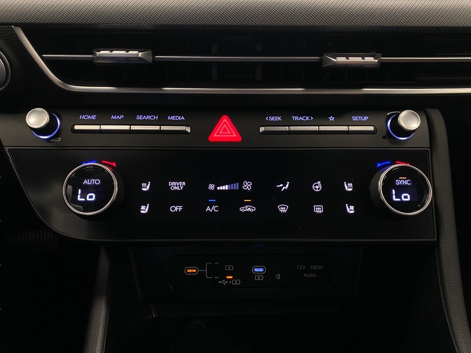 2025 Hyundai SONATA HYBRID Limited FWD