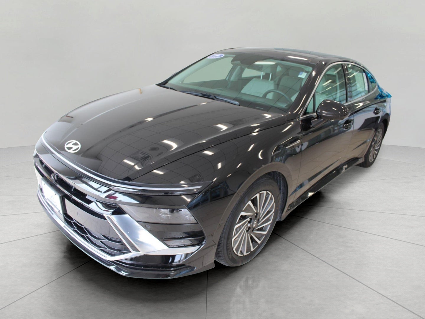 2025 Hyundai SONATA HYBRID Limited FWD
