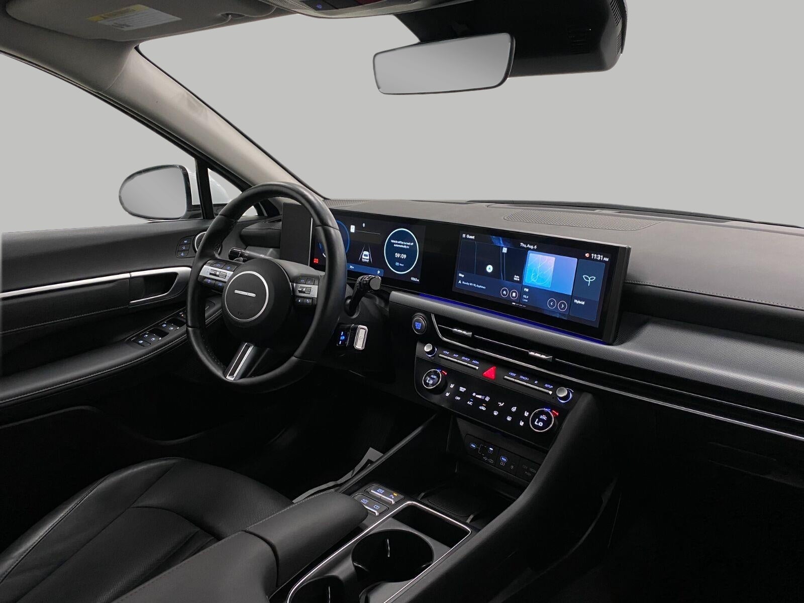 2025 Hyundai SONATA HYBRID Limited FWD