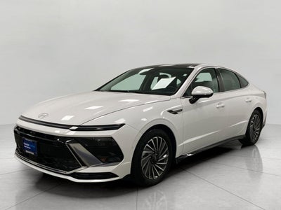 2025 Hyundai SONATA HYBRID Limited FWD