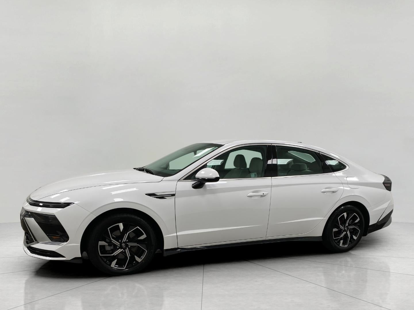 2025 Hyundai SONATA SEL AWD