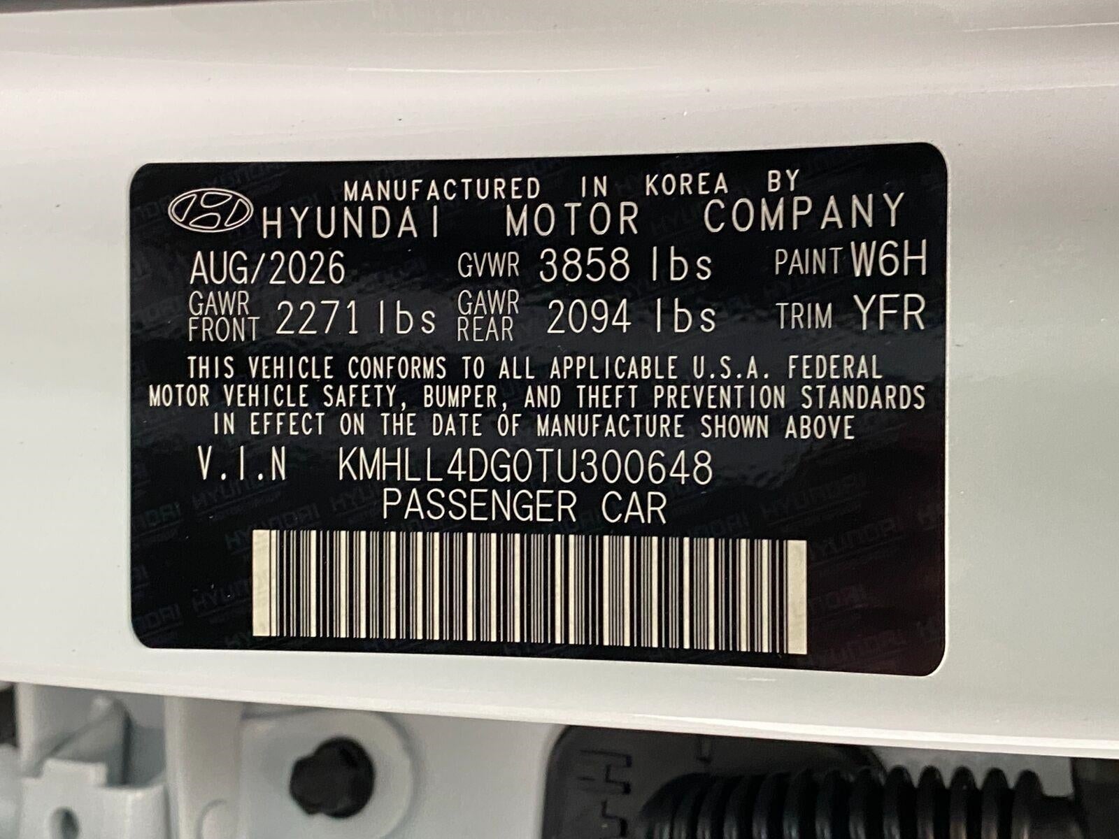 2026 Hyundai ELANTRA SE