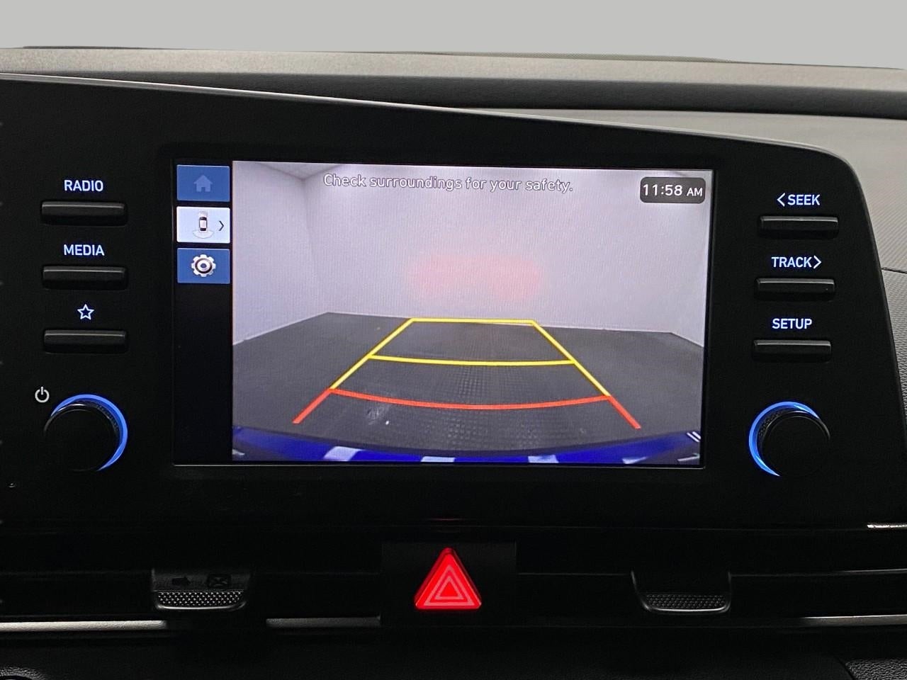 2025 Hyundai ELANTRA SEL Convenience IVT