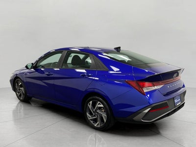2025 Hyundai ELANTRA SEL Convenience IVT