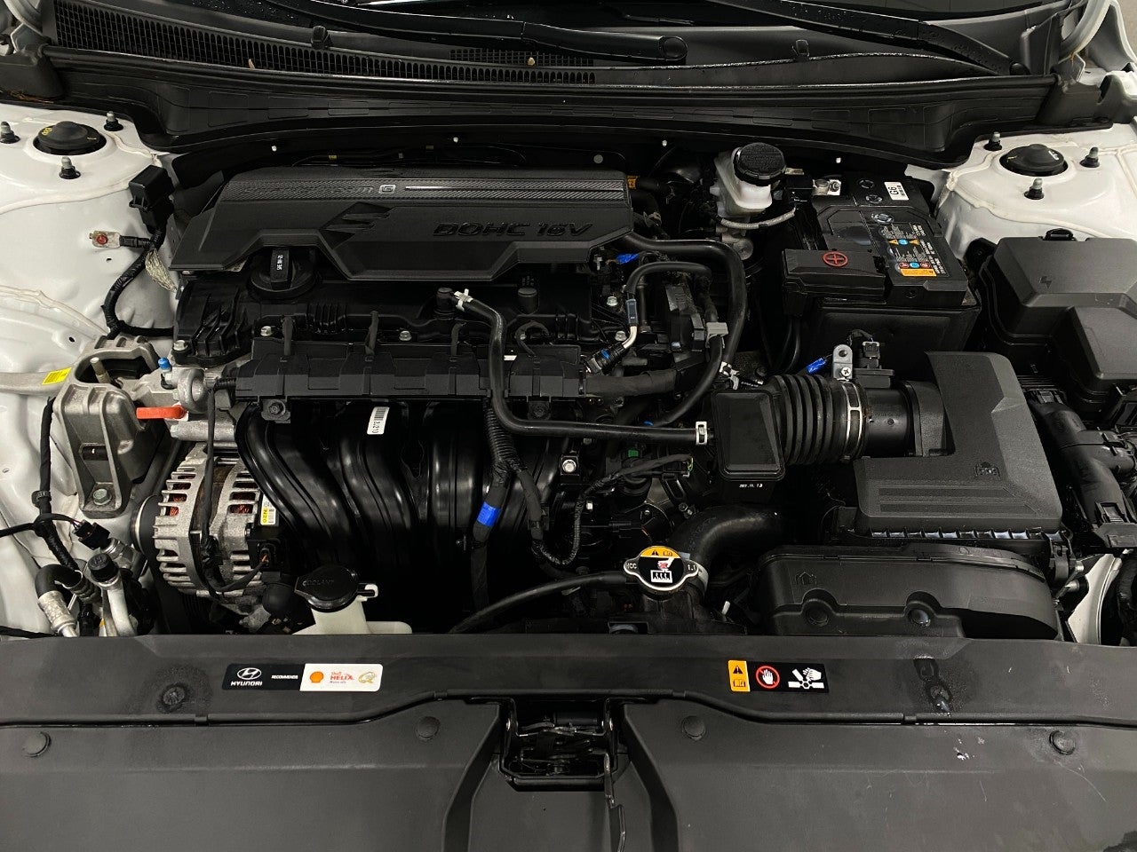 2024 Hyundai ELANTRA SEL IVT