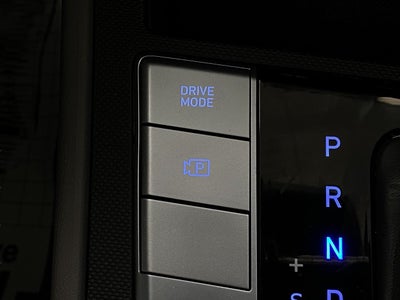 2024 Hyundai ELANTRA SEL IVT