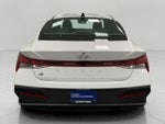 2024 Hyundai ELANTRA SEL IVT