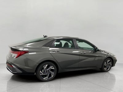2026 Hyundai ELANTRA SEL Sport Plus Sedan