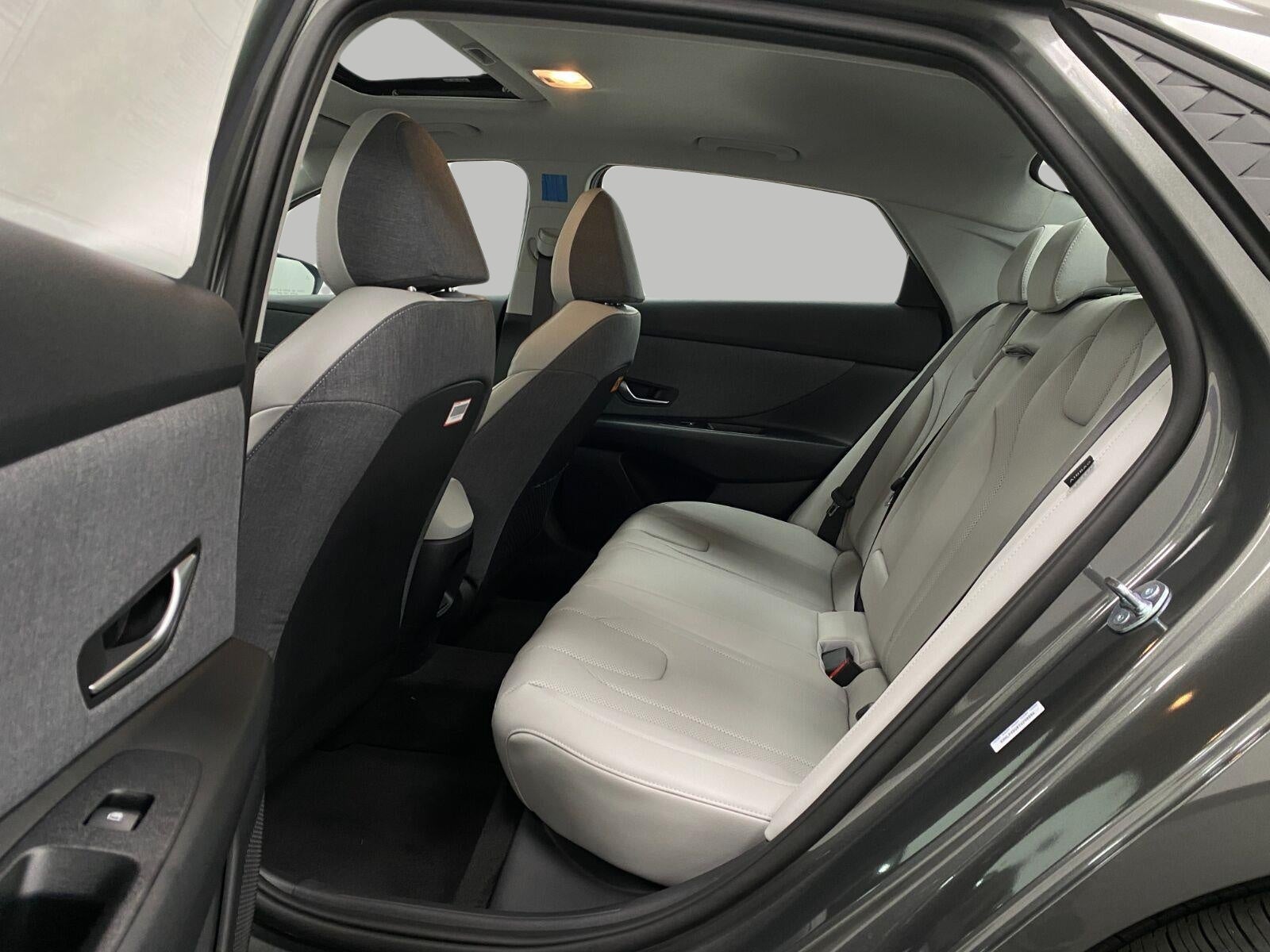 2026 Hyundai ELANTRA SEL Sport Plus Sedan