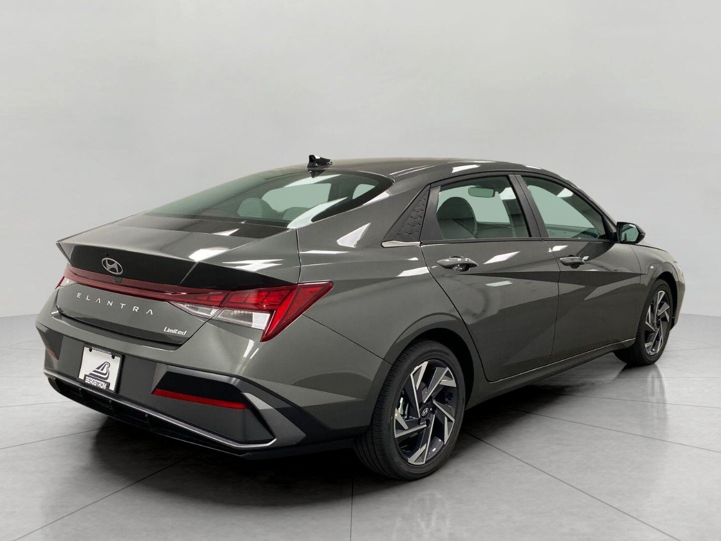 2026 Hyundai ELANTRA SEL Sport Plus Sedan