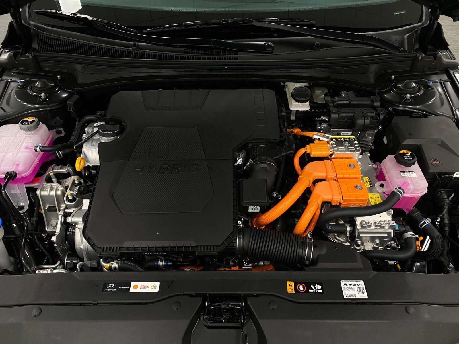 2026 Hyundai ELANTRA HYBRID Limited